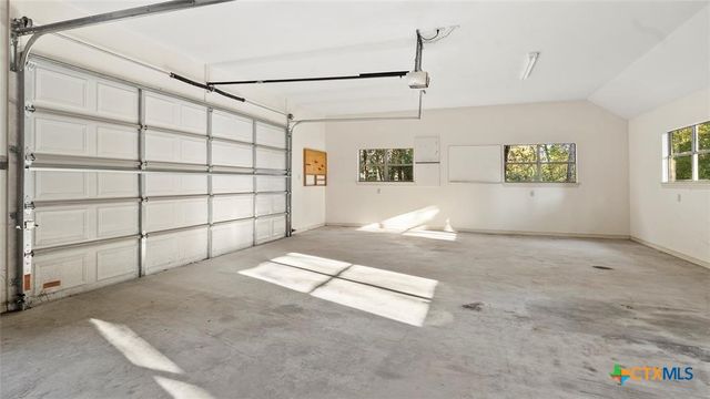 315 Arbors Circle, Elgin, TX 78621