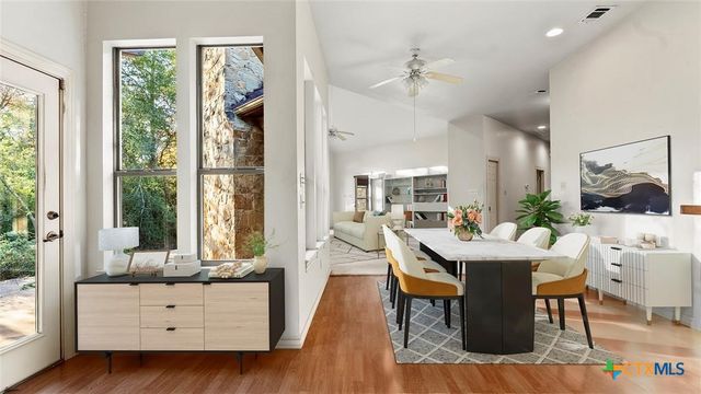 315 Arbors Circle, Elgin, TX 78621