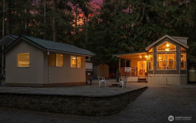 62 2 Wilderness Way, Deming, WA 98244