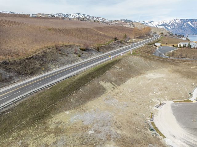 174 Loretta Lane, Chelan, WA 98816