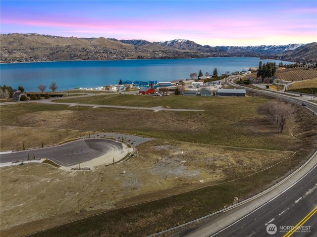 174 Loretta Lane, Chelan, WA 98816