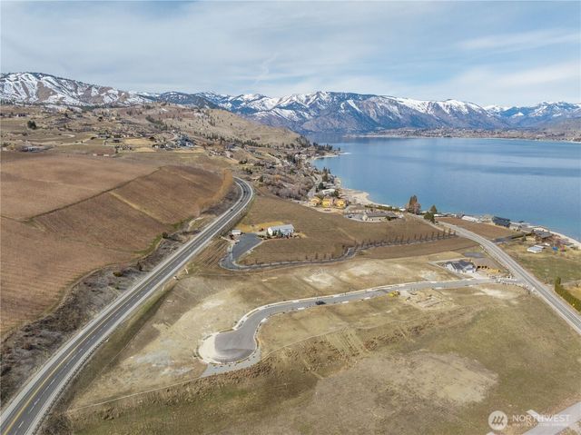 174 Loretta Lane, Chelan, WA 98816