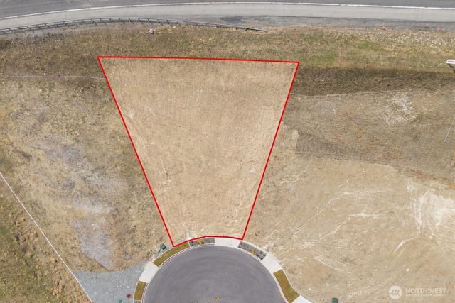 174 Loretta Lane, Chelan, WA 98816