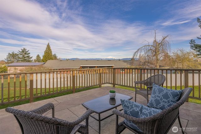 6002 Ridgeview Place, Ferndale, WA 98248