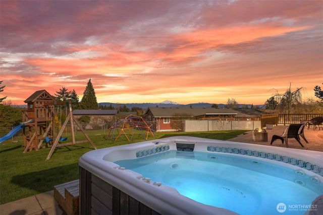 6002 Ridgeview Place, Ferndale, WA 98248