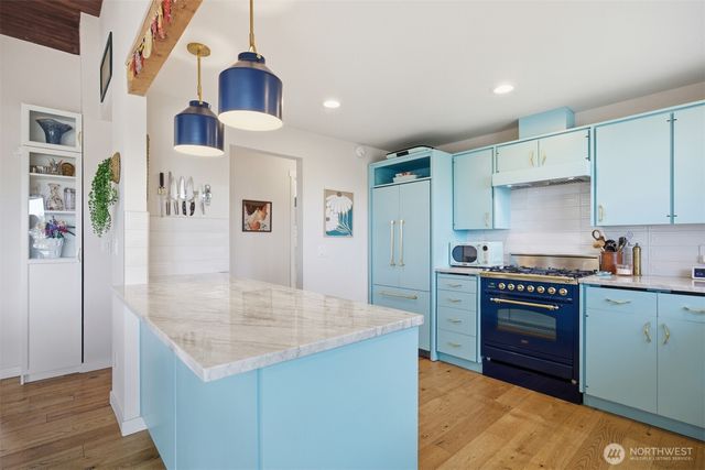 6002 Ridgeview Place, Ferndale, WA 98248
