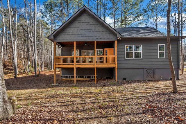 246 Woodward Way, Talking Rock, GA 30175