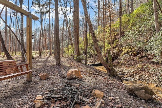 246 Woodward Way, Talking Rock, GA 30175