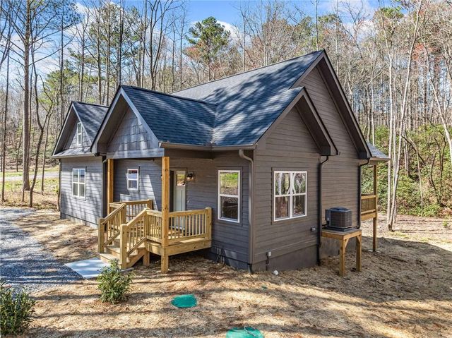 246 Woodward Way, Talking Rock, GA 30175