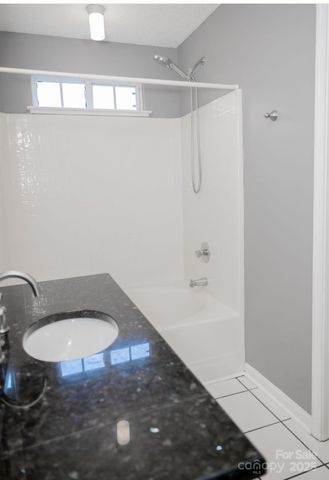 105 S Tanninger Road, Mount Holly, NC 28120