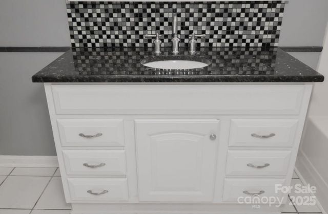 105 S Tanninger Road, Mount Holly, NC 28120