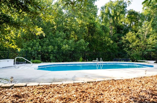 105 S Tanninger Road, Mount Holly, NC 28120