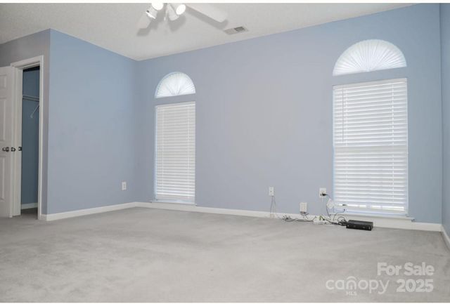 105 S Tanninger Road, Mount Holly, NC 28120
