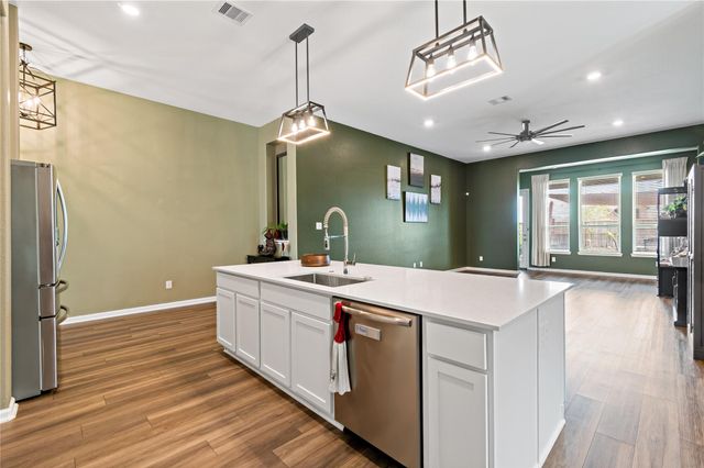 4403 Annandale Lane, Rosharon, TX 77583