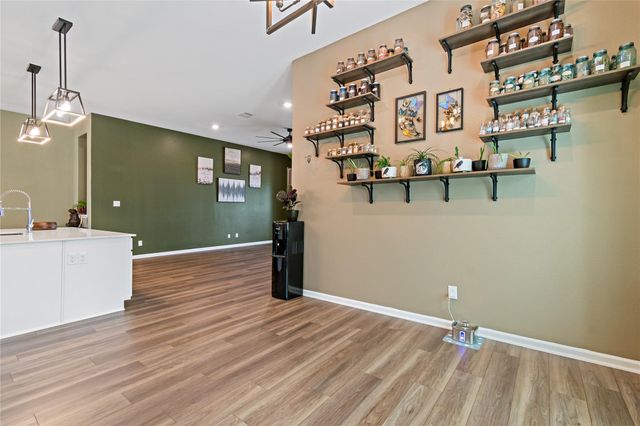 4403 Annandale Lane, Rosharon, TX 77583