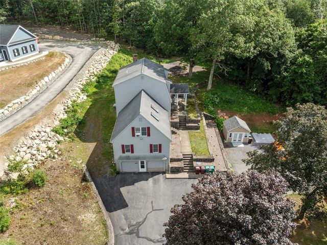 215 Manila Avenue, Woonsocket, RI 02895