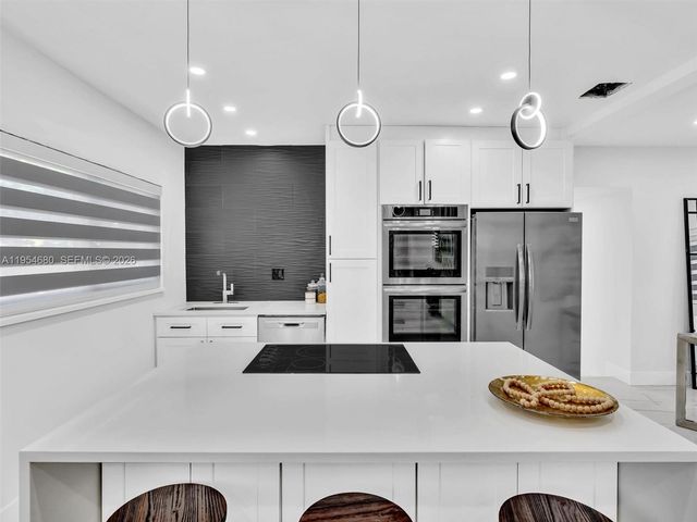 1937 SW 16th Ave, Miami, FL 33145