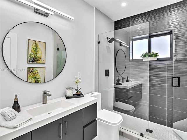 1937 SW 16th Ave, Miami, FL 33145