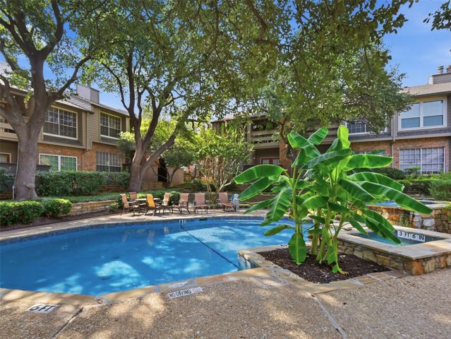 9801 Royal Lane 702, Dallas, TX 75231