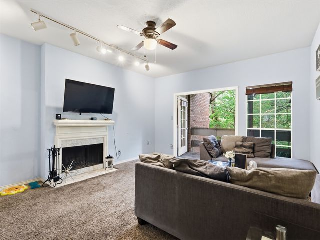 9801 Royal Lane 702, Dallas, TX 75231