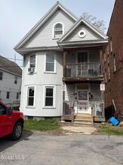 1521 Van Vranken Avenue, Schenectady, NY 12308