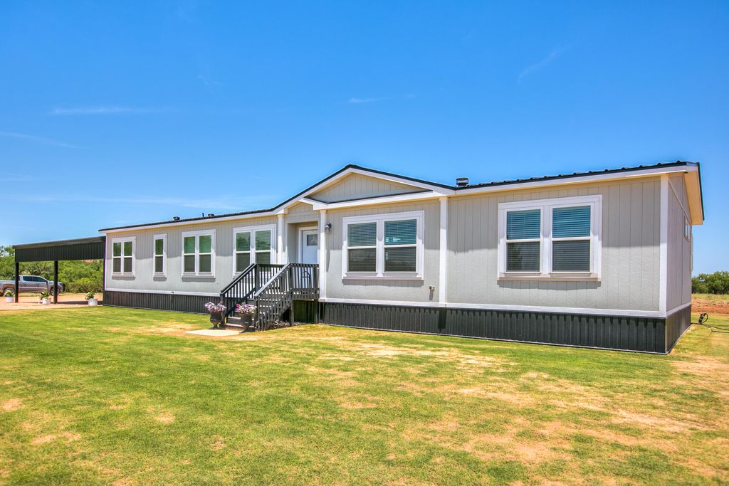 Image 18 of property listing at 281 2884, Ballinger, TX 76821