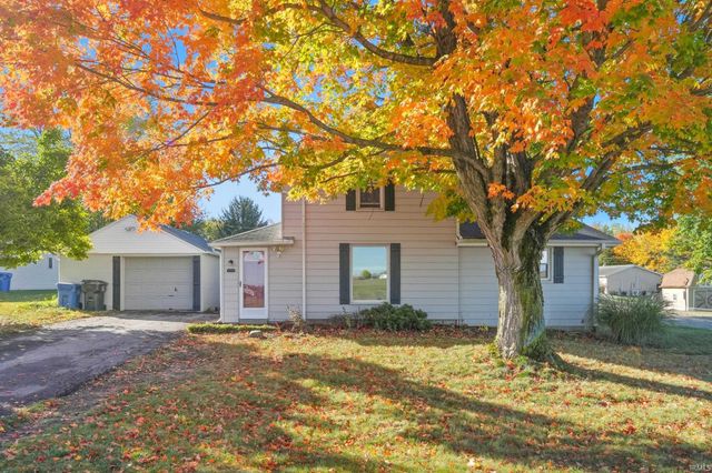 218 Clingerman Avenue, Churubusco, IN 46723