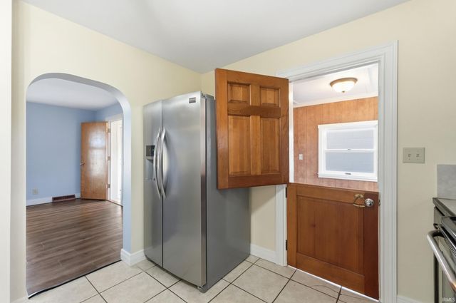 218 Clingerman Avenue, Churubusco, IN 46723