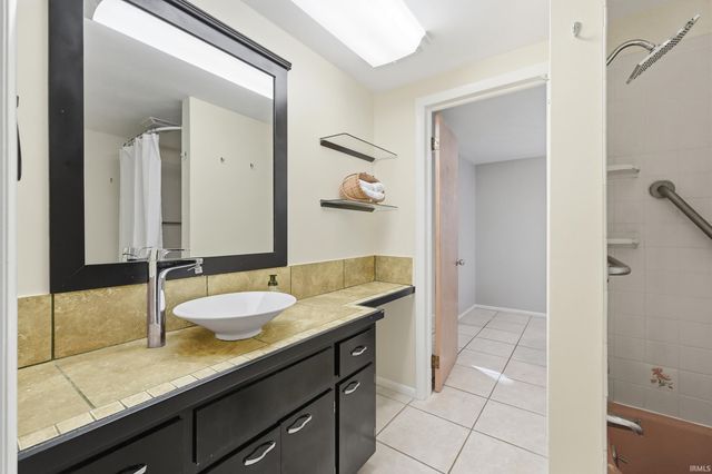 218 Clingerman Avenue, Churubusco, IN 46723