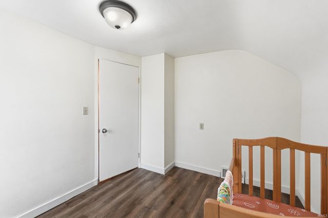 218 Clingerman Avenue, Churubusco, IN 46723