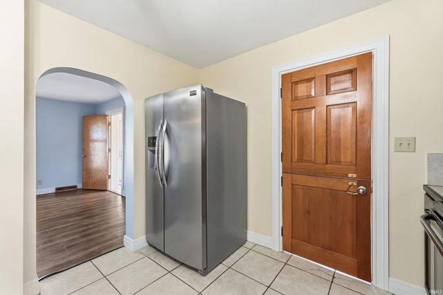 218 Clingerman Avenue, Churubusco, IN 46723