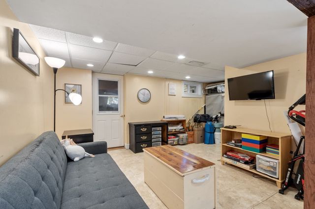 12 Prior Dr., Framingham, MA 01701