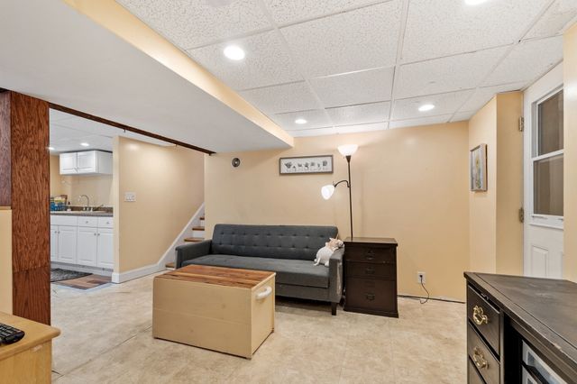 12 Prior Dr., Framingham, MA 01701