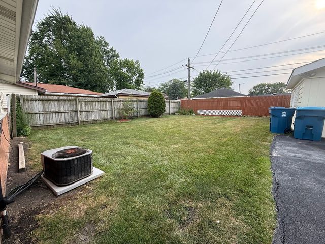 1374 Forest Place, Calumet City, IL 60409