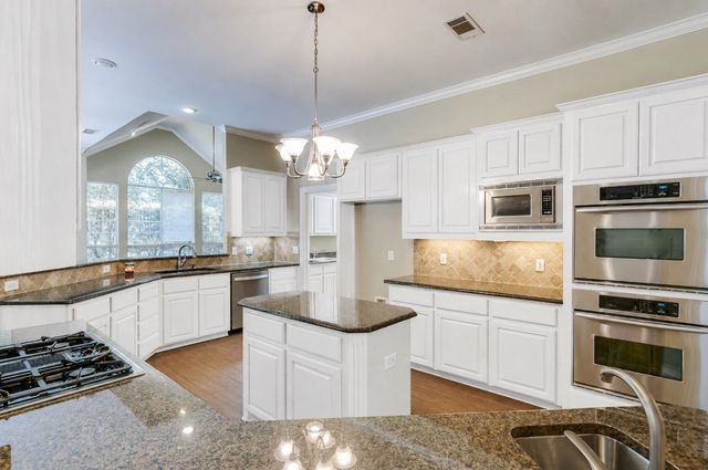 1112 Longford Circle, Southlake, TX 76092