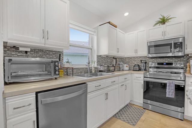 1784 Barnstable Road, Wellington, FL 33414