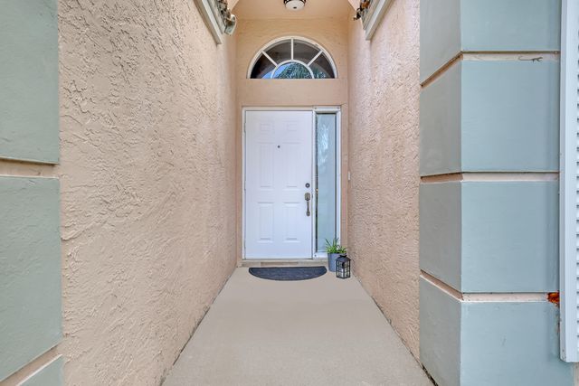 1784 Barnstable Road, Wellington, FL 33414