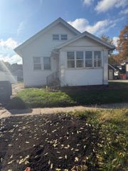826 Williston Avenue, Waterloo, IA 50702