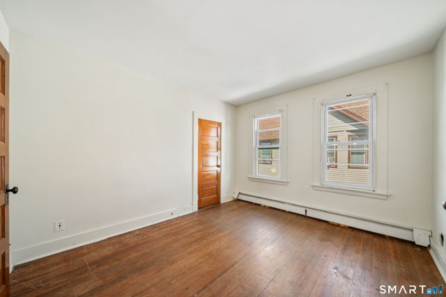 23 Thorniley Street, New Britain, CT 06051