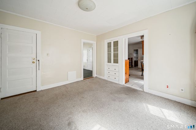 23 Thorniley Street, New Britain, CT 06051