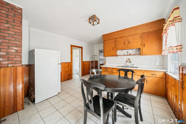 23 Thorniley Street, New Britain, CT 06051