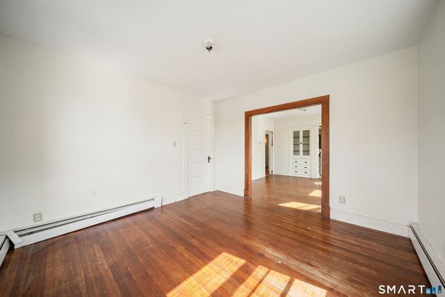 23 Thorniley Street, New Britain, CT 06051
