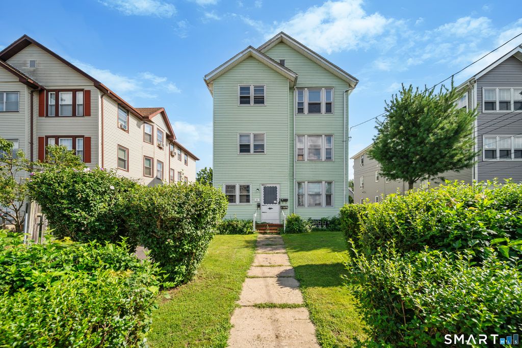 23 Thorniley Street, New Britain, CT 06051