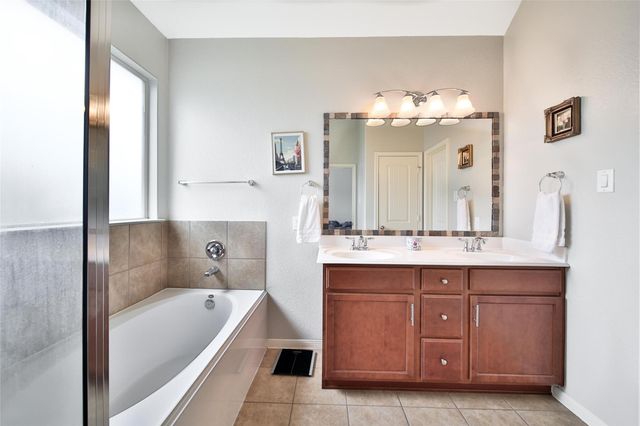 506 Glenwood Ridge Drive, Spring, TX 77386