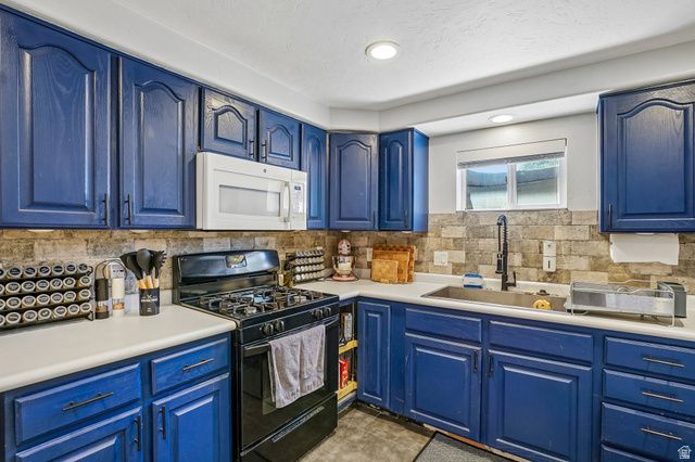 7179 S 3200 W, West Jordan, UT 84084