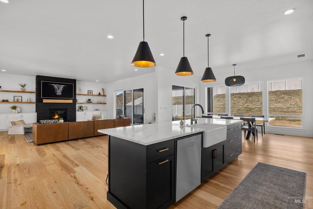 13684 N Sage Grouse Place, Boise, ID 83714
