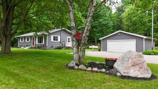 5190 S Vandecar Road, Deerfield Twp, MI 48858