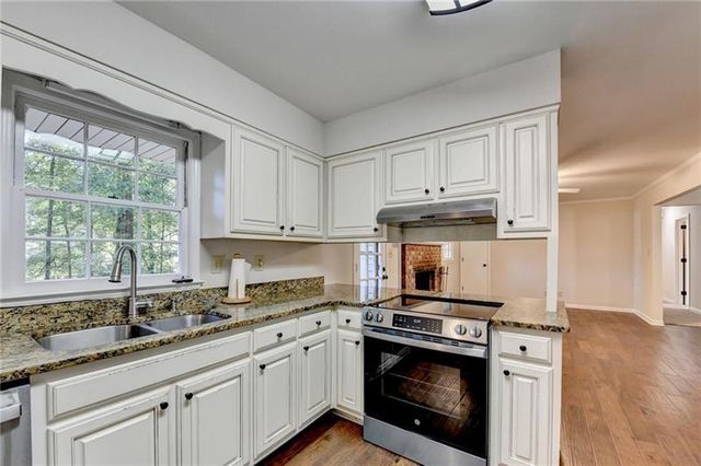 478 Dorsey SW Circle, Lilburn, GA 30047