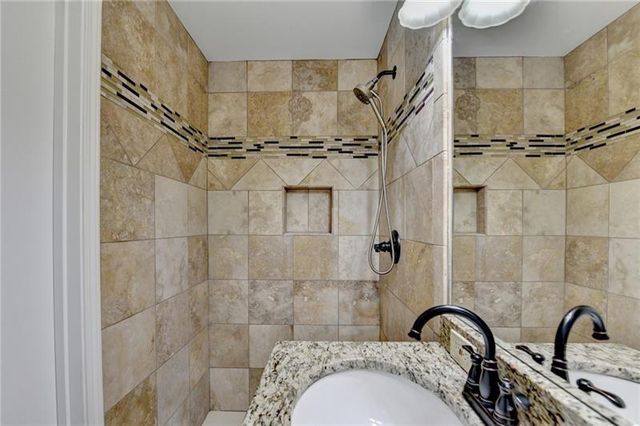 478 Dorsey SW Circle, Lilburn, GA 30047