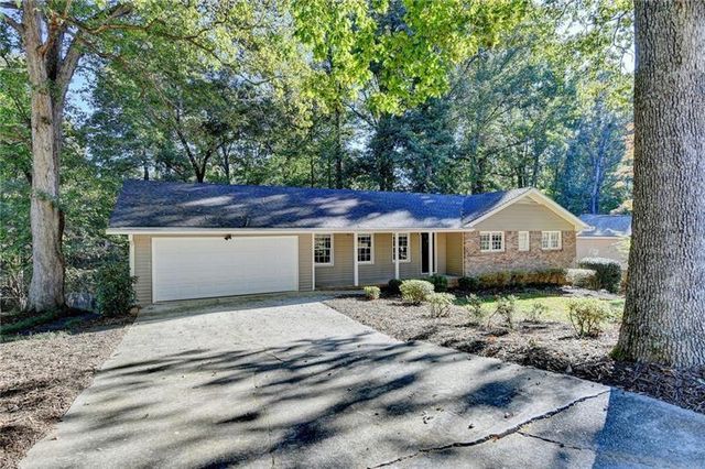 478 Dorsey SW Circle, Lilburn, GA 30047